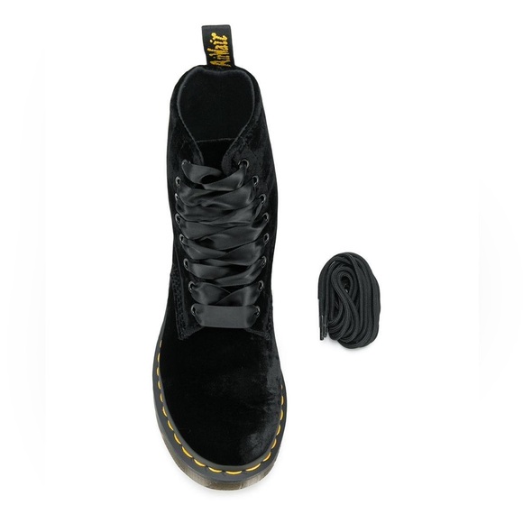 Dr. Martens 1460 Vegan Crushed Velvet Boot SZ 10 NWB - Picture 3 of 7